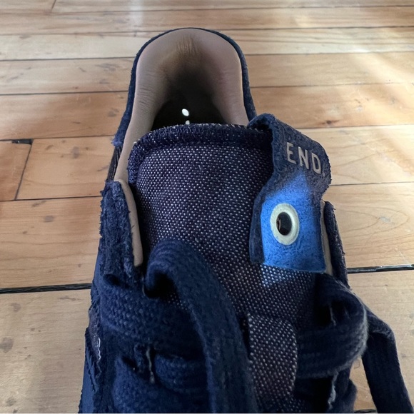 ADIDAS Iniki Runner End x Bodega - Picture 3 of 8